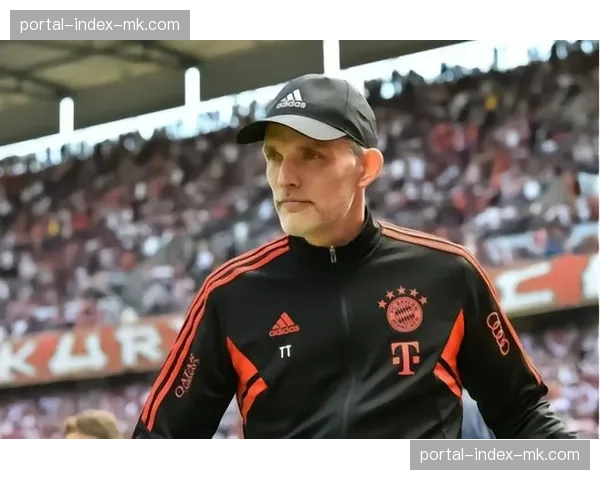 更衣室通道画面显示，瓜迪奥拉与图赫尔在中场休息时有过简短交流